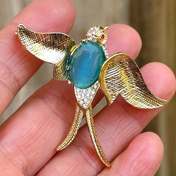 Brand New Jelly Belly Bird Brooch Vintage Style Spring Swallow Pin - Picture 4 of 5